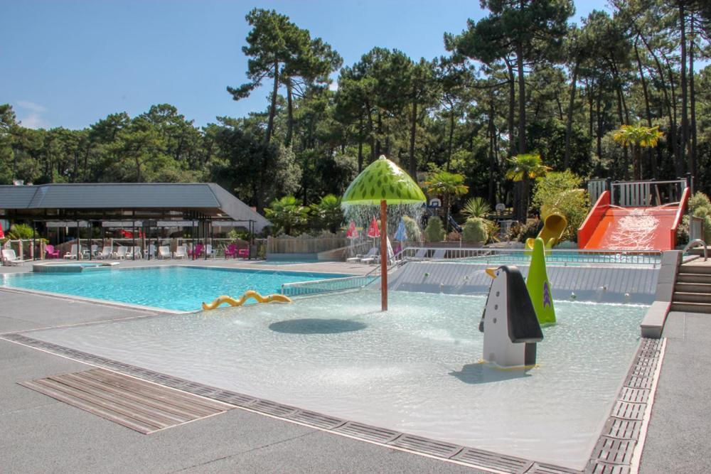 Camping Ocean Vacances Saint-Georges-de-Didonne Bagian luar foto